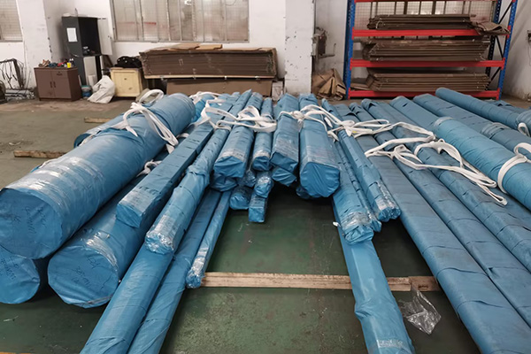 Standardized Packaging and Professional Container Loading Ensure Safe Deliv...