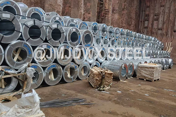 PPGI steel coils loading at port for overseas shipment