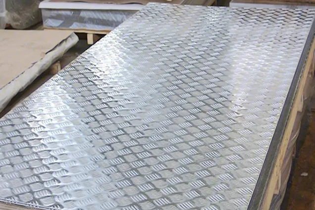 What industries are suitable for aluminum materials for